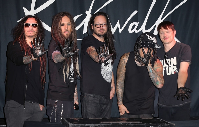 Image: Korn Inducted Into Guitar Center's RockWalk