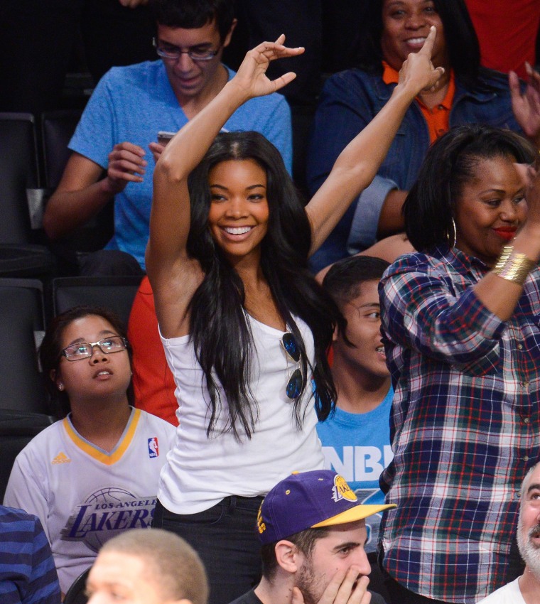Image: BESTPIX - Celebrities At The Los Angeles Lakers Game