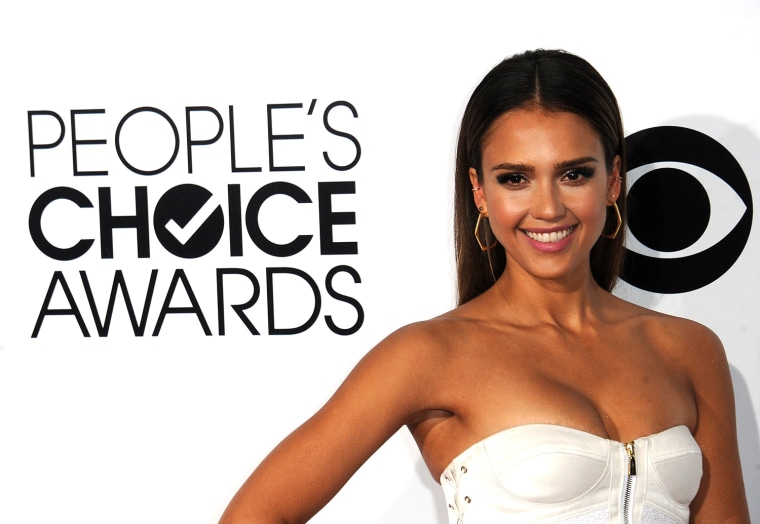 Image: The 40th Annual People's Choice Awards - Arrivals