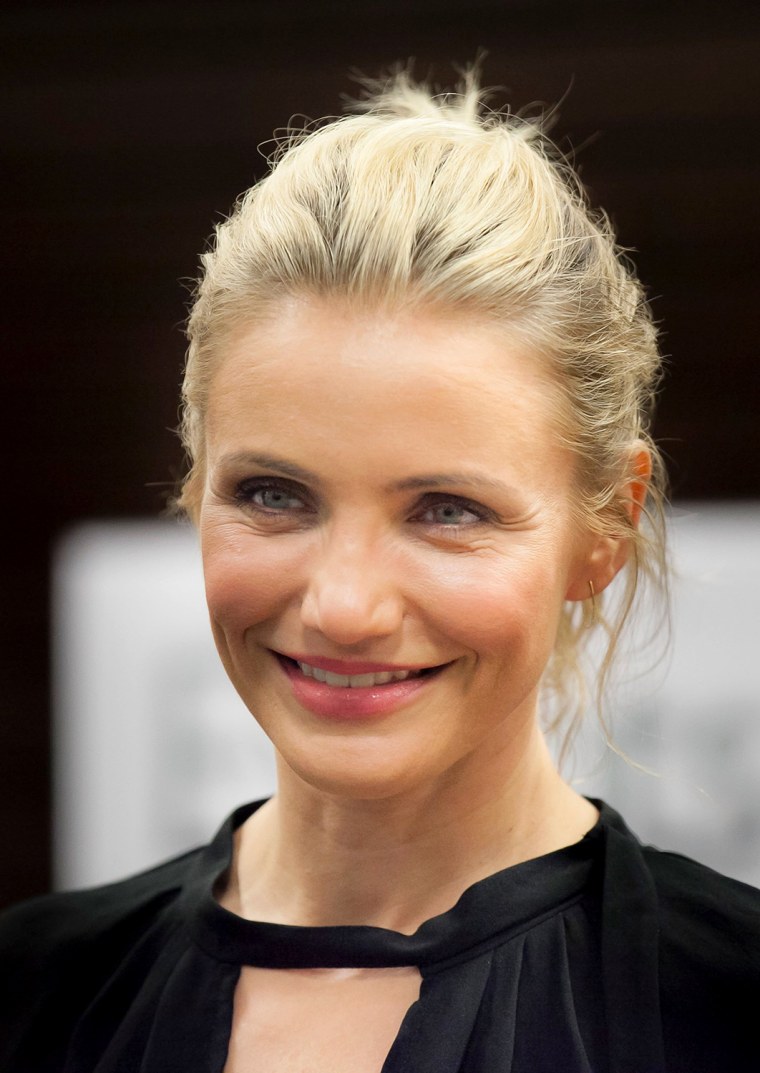 Image: Cameron Diaz Book Signing For \"The Body Book\"