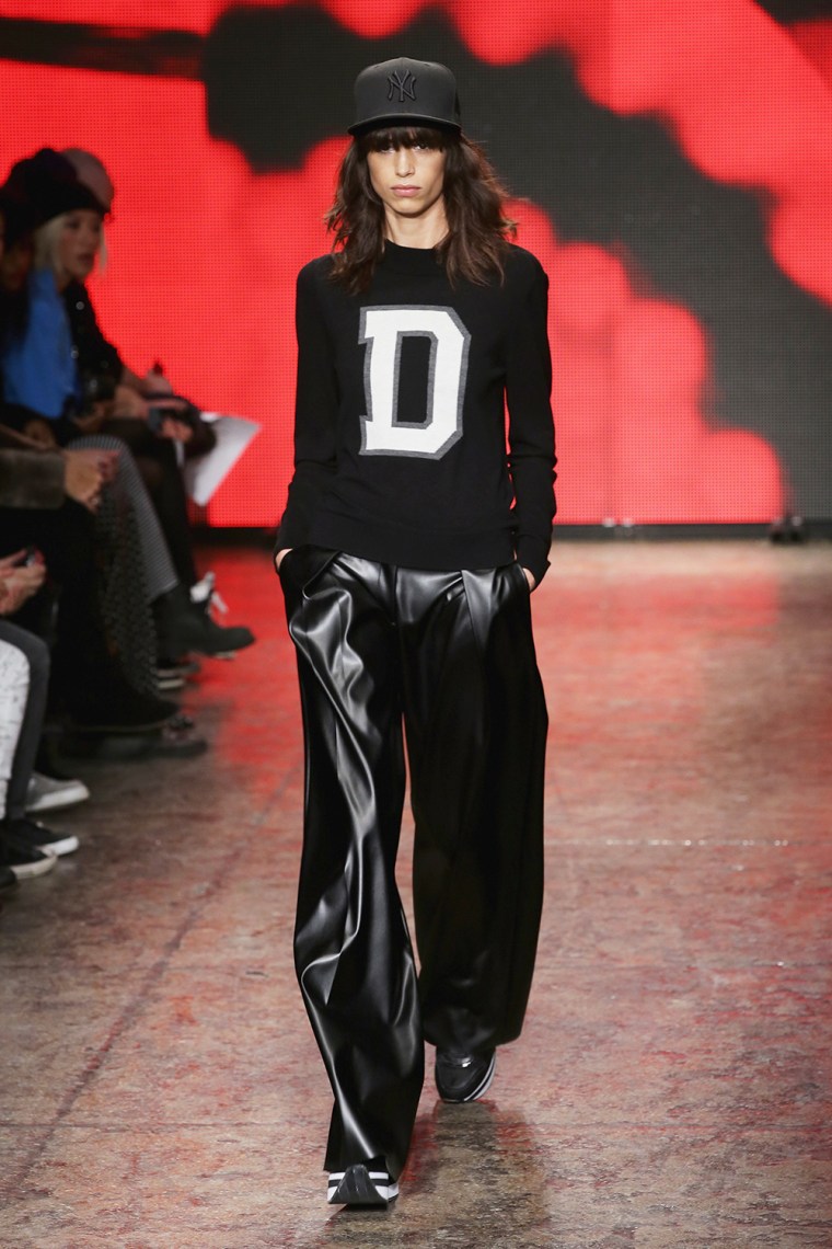 Image: DKNY Women's - Runway - Mercedes-Benz Fashion Week Fall 2014