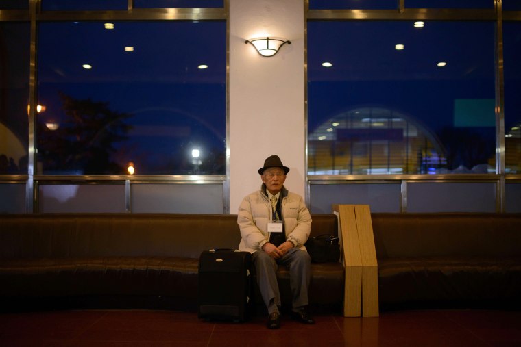 Image: SKOREA-NKOREA-FAMILY-REUNIONS