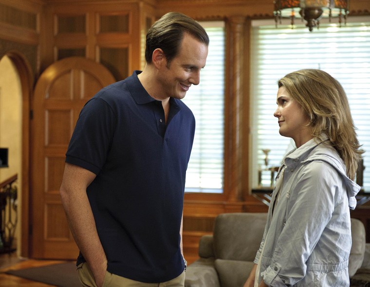 In this publicity image released by Fox, Will Arnett, left, and Keri Russell are shown in a scene from the new series, \"Running Wilde,\" (AP Photo/Fox)
