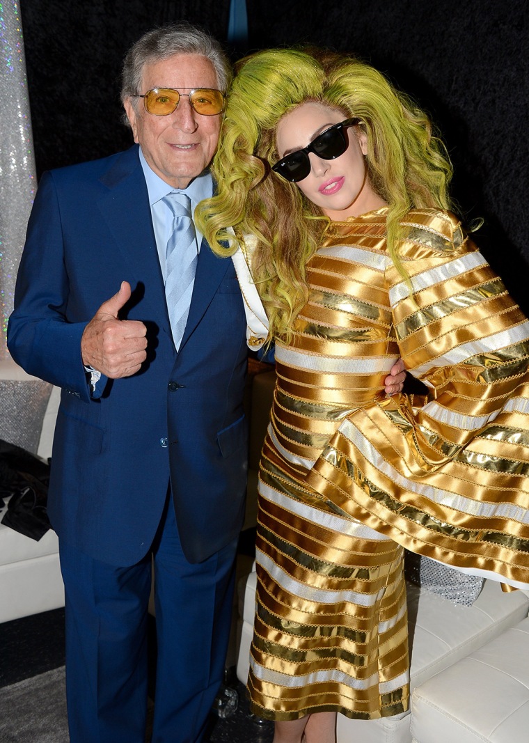 Image: Lada Gaga Live At Roseland Ballroom - Backstage - April 6, 2014