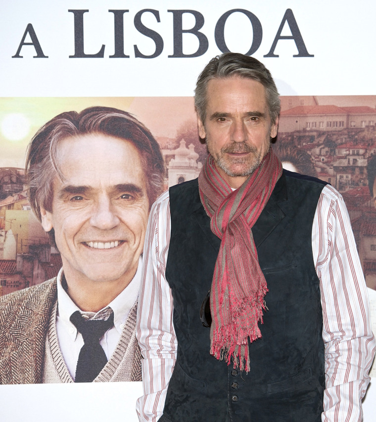 Image: Jeremy Irons Attends the 'Noche de Tren a Lisboa' Madrid Photocall