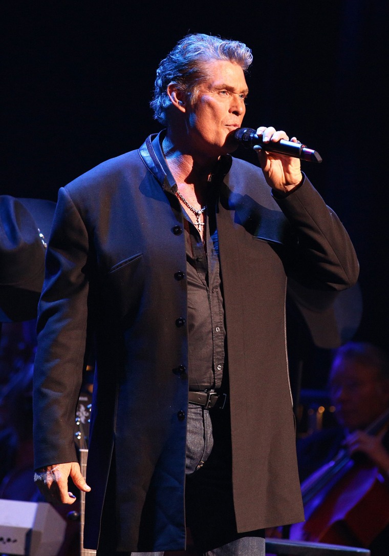Image: David Hasselhoff Makes A Surprise Performance With The Texas Tenors