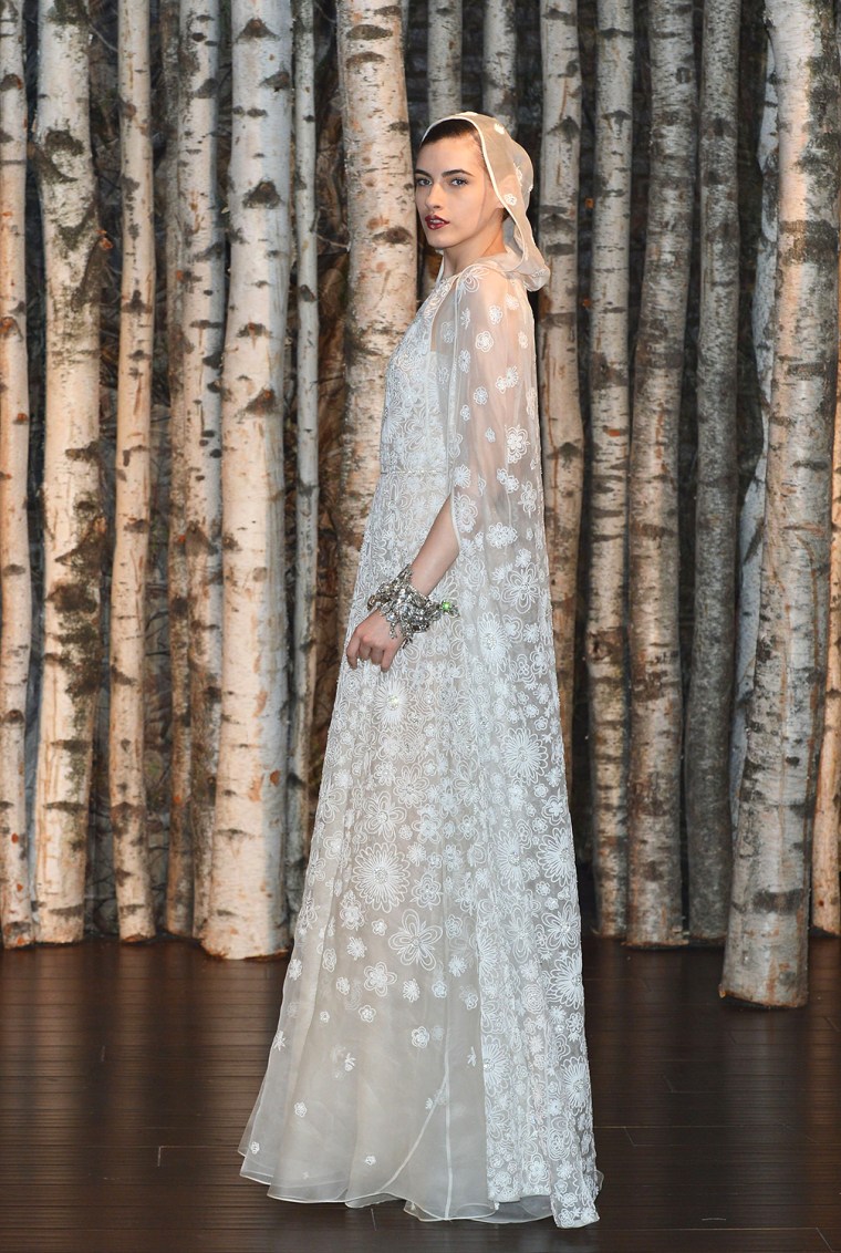Image: Spring 2015 Bridal Collection - Naeem Kahn - Presentation