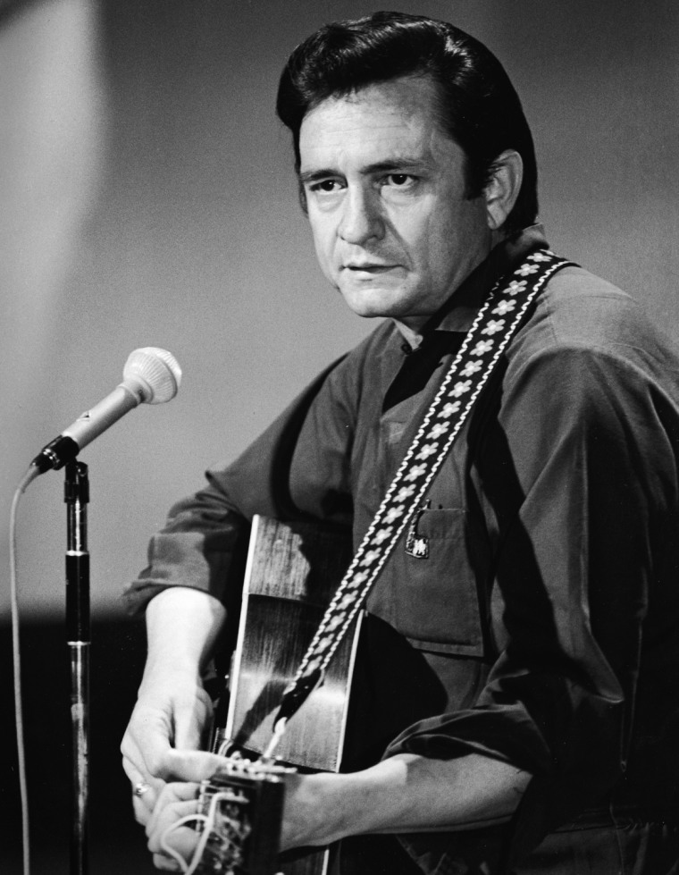 Johnny Cash Plays Guitar On 'Johnny Cash Show'