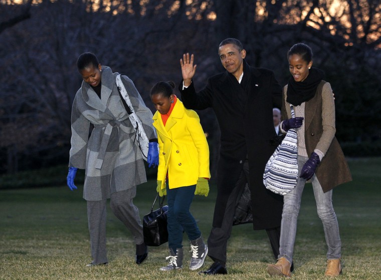 Image: Barack Obama, Michelle Obama, Sasha Obama, Malia Obama