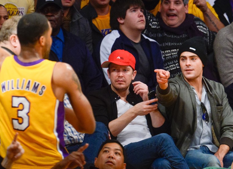 Image: Celebrities At The Los Angeles Lakers Game