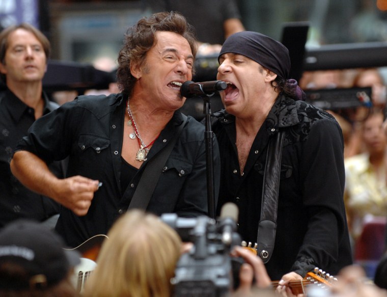 Bruce Springsteen And The E Street Band Perform On \"Today\"