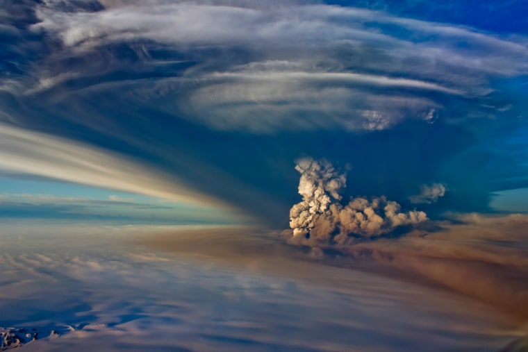 Image: Grimsvotn volcano eruption