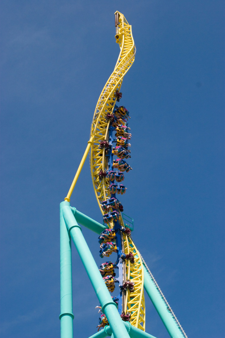 Record-breaking roller coasters