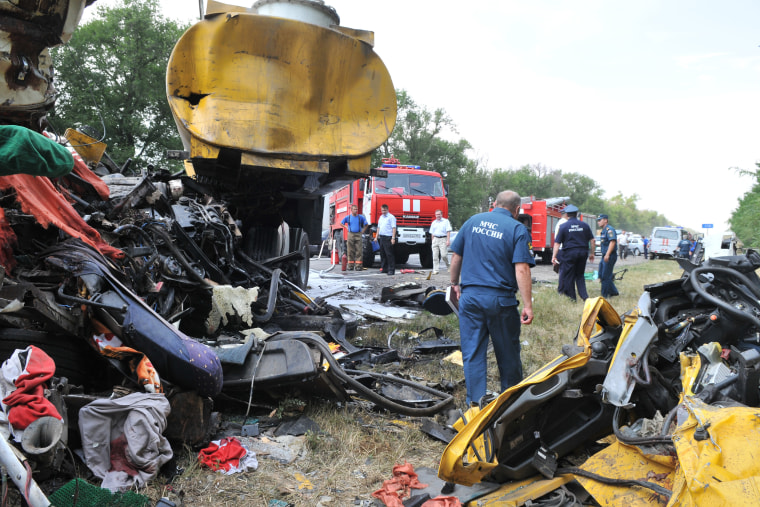 At Least 21 Die When Truck, Bus Collide