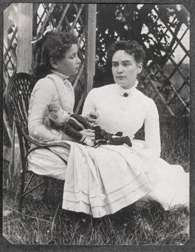 Helen Keller Photo