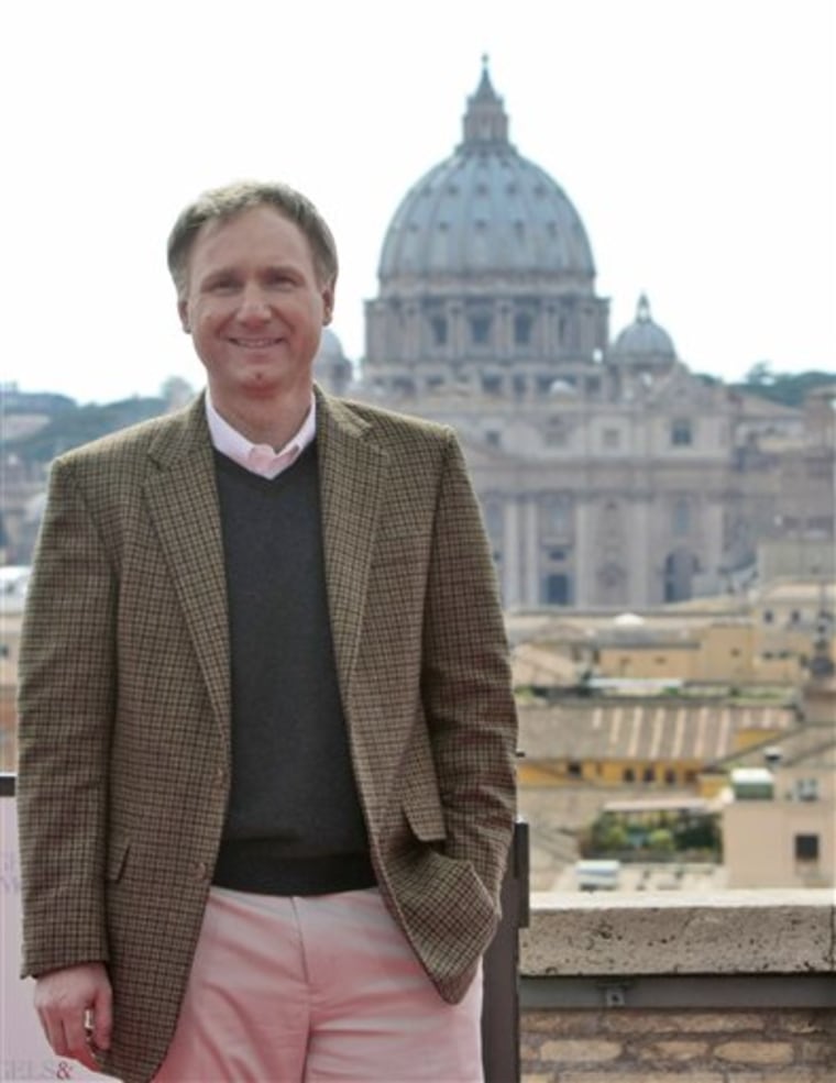 Dan Brown