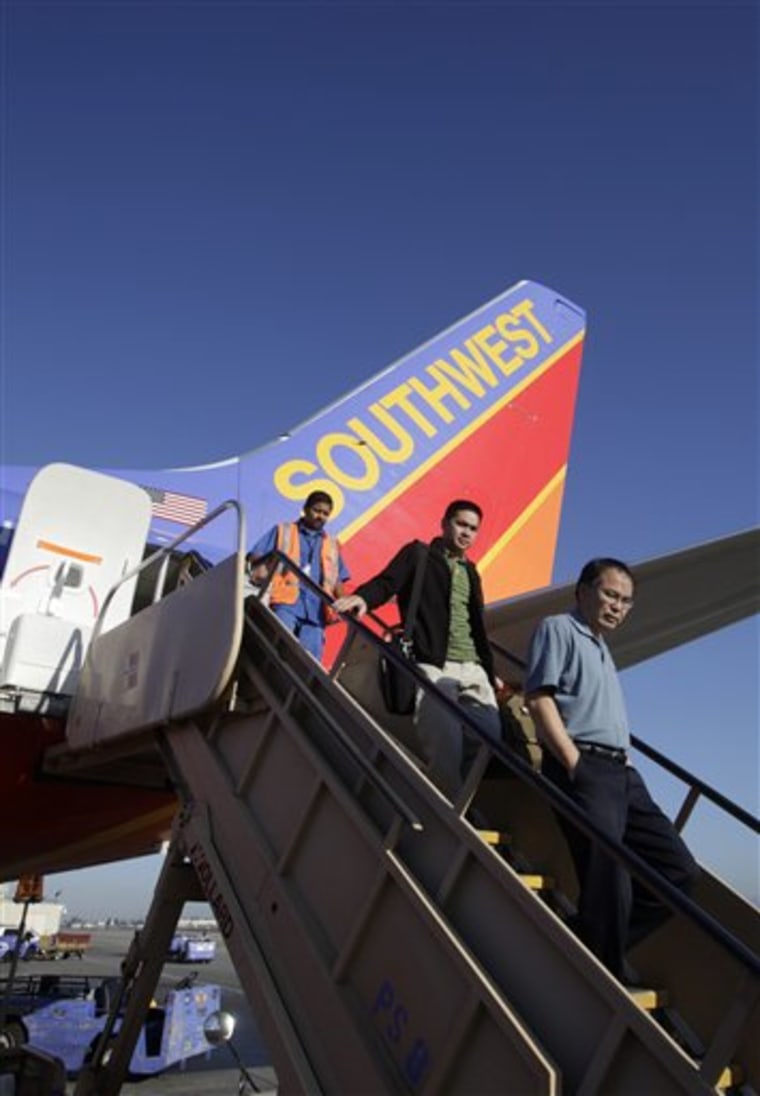 Earns Southwest Airlines