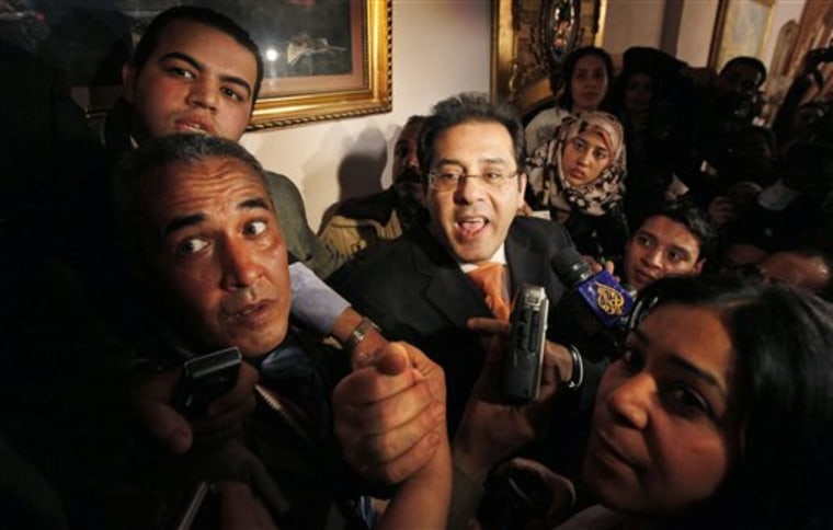 Mideast Egypt Dissident Released