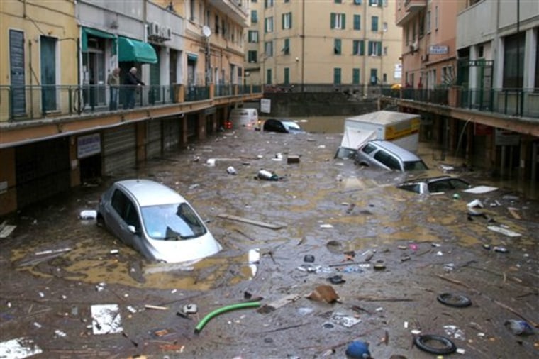 Northwest Italy floods kill 6; Genoa awash in mud