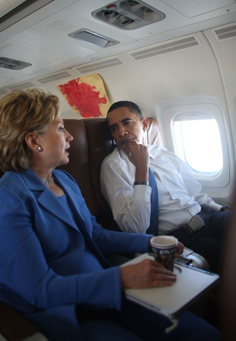 Hillary Clinton Campaingns With Barack Obama In Unity, New Hampshire