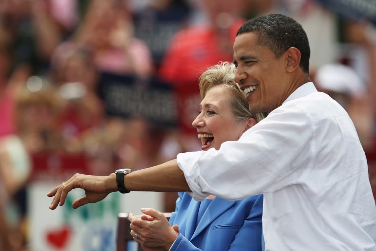 Hillary Clinton Campaingns With Barack Obama In Unity, New Hampshire