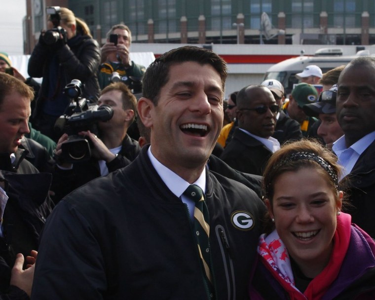Republican vice presidential candidate Paul Ryan makes a campaign stop at Lambeau Field before a game between the Packers and Arizona Cardinals in Green Bay, Wisconsin November 4, 2012. (REUTERS/Eric Thayer)