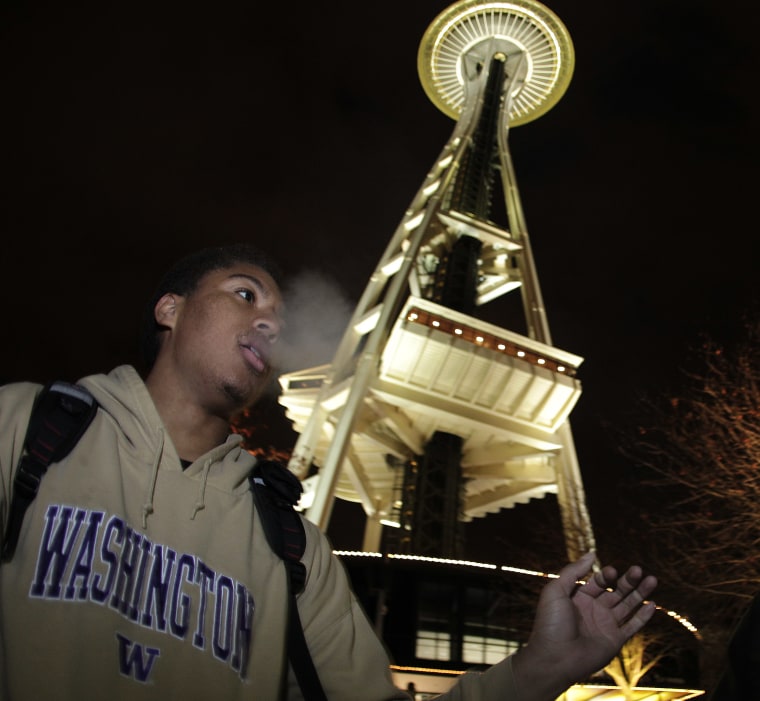 Washington Safe Place To get Baked As Marijuana Law Takes Effect