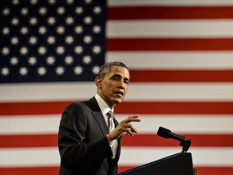 US President Barack Obama speaks at Hyde Park Academy  in Chicago, Illinois, USA, 15 February 2013. Obama is calling for a raise to the federal minimum wage, job training and marriage for low income families on his post State of the Union tour...