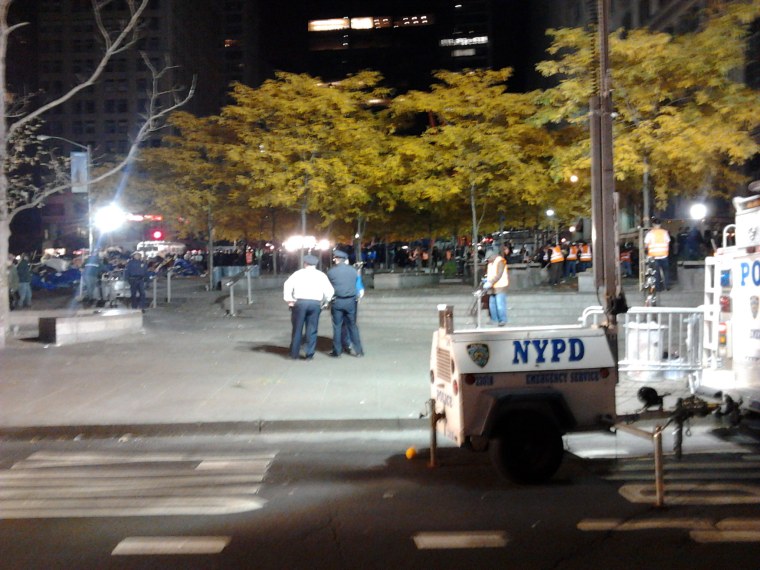 Police raid Occupy Wall Street