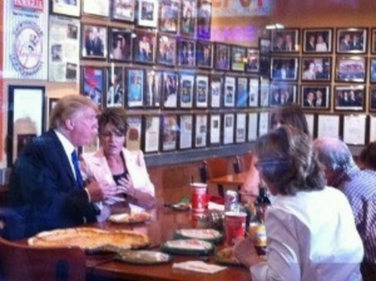 Donald Trump and Sarah Palin holding a \"Pizza Summit\" this evening at a Times Square pizzeria.