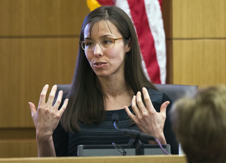 FILE - This March 5, 2013 file photo shows Jodi Arias gesturing toward the jury, in Maricopa County Superior Court in Phoenix.  Arias is on trial for the murder of Travis Alexander in 2008.  Arias lied repeatedly throughout her evaluation conducted by...