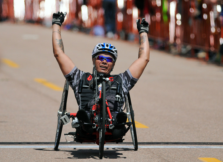 Fighting for gold in the Wounded Warrior Games