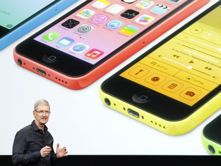 Apple CEO Tim Cook reveals new iPhone - Abby Borowitz - 09/11/2013