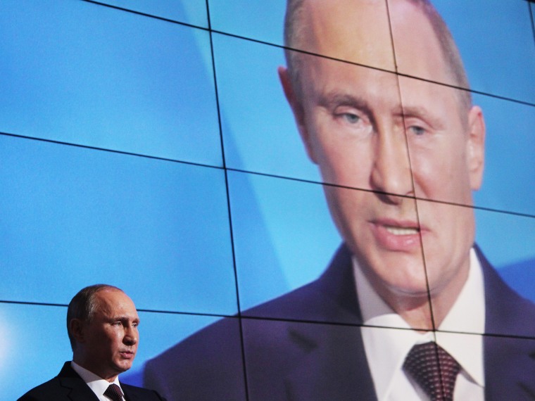 Putin Speaks At Valdai Club Meeting