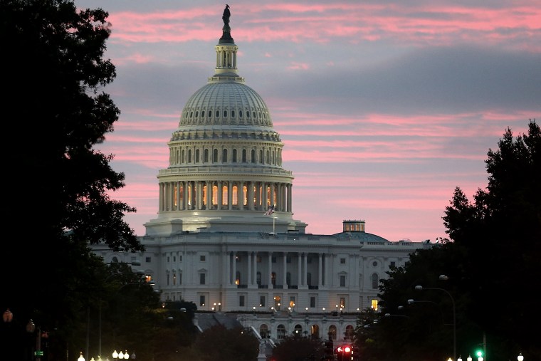 Washington Landmarks Begin To Re-Open As Government Shutdown Ends