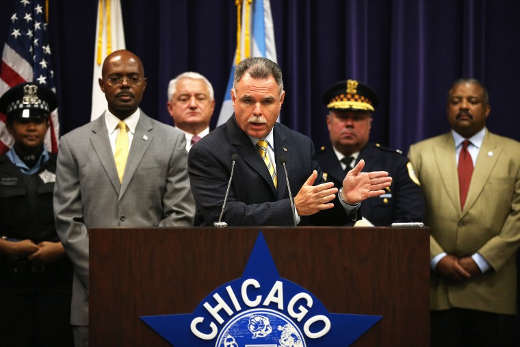 Chicago Police Superintendent Garry McCarthy (C) holds a press conference, Sept. 24, 2013, in Chicago, Ill.