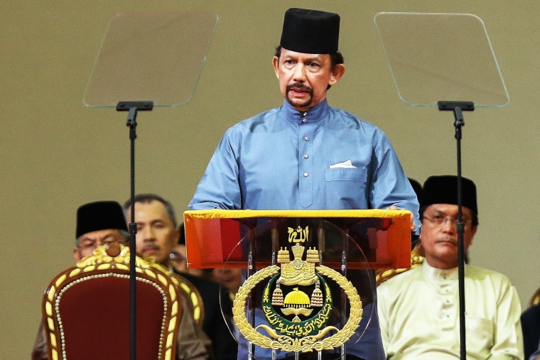 Brunei's Sultan Hassanal Bolkiah delivers a speech during the official ceremony of the implementation of Sharia Law in Bandar Seri Begawan on April 30, 2014.