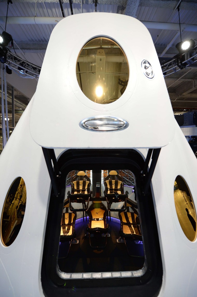 Image: US-SPACE-SPACEX-DRAGON V2 SPACECRAFT-ELON MUSK