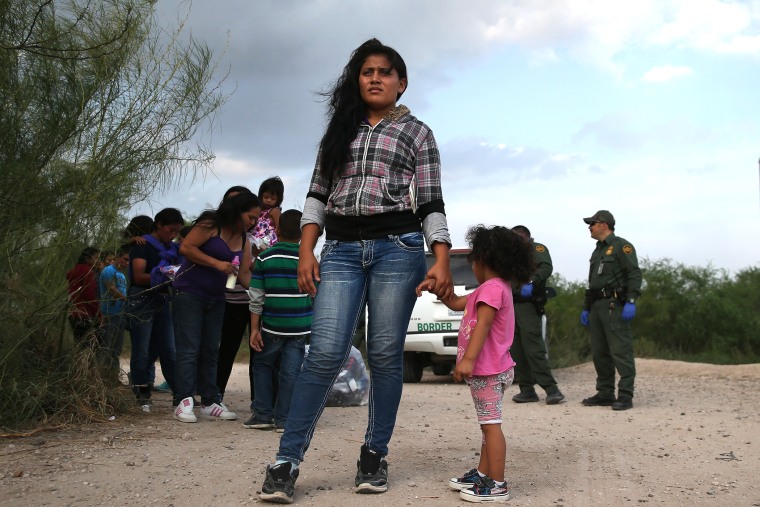 U.S. Agents Take Undocumented Immigrants Into Custody Near Tex-Mex Border
