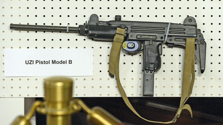 An UZI Pistol Model B