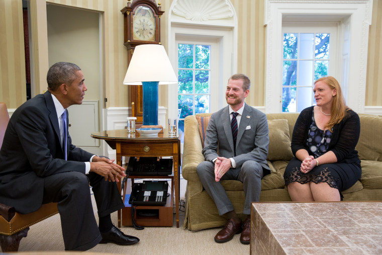 President Barack Obama meets with Dr. Kent Brantly and his wife, Amber, during an Oval Office drop by, Sept. 16, 2014.