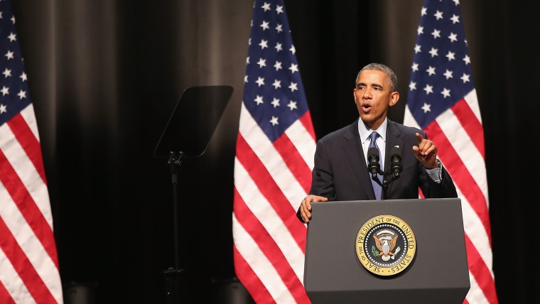 President Barack Obama speaks to students and faculty from the Kellogg School of Management at Northwestern University on October 2, 2014 in Evanston, Illinois.