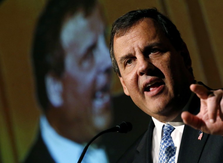 New Jersey Governor Chris Christie speaks at the Northwest Suburban Republican Lincoln Day Dinner in Rolling Meadows, Ill. Feb. 12, 2015. (Photo by Jim Young/Reuters)
