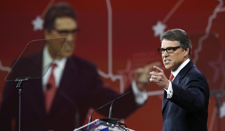 Former Texas Governor Rick Perry speaks at the Conservative Political Action Conference (CPAC) at National Harbor, Md., Feb. 27, 2015. (Photo by Kevin Lamarque/Reuters)