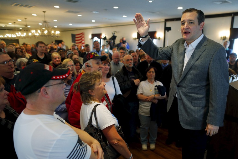Republican presidential candidate U.S. Senator Ted Cruz (R-TX) speaks during a campaign stop at the V.F.W. Hall in Merrimack, N.H. on March 27, 2015. (Photo by Brian Snyder/Reuters)