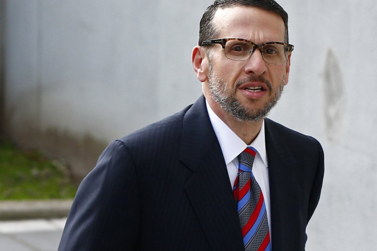 David Wildstein enters Martin Luther King Jr. Federal Courthouse in Newark, N.J. on May 1, 2015.