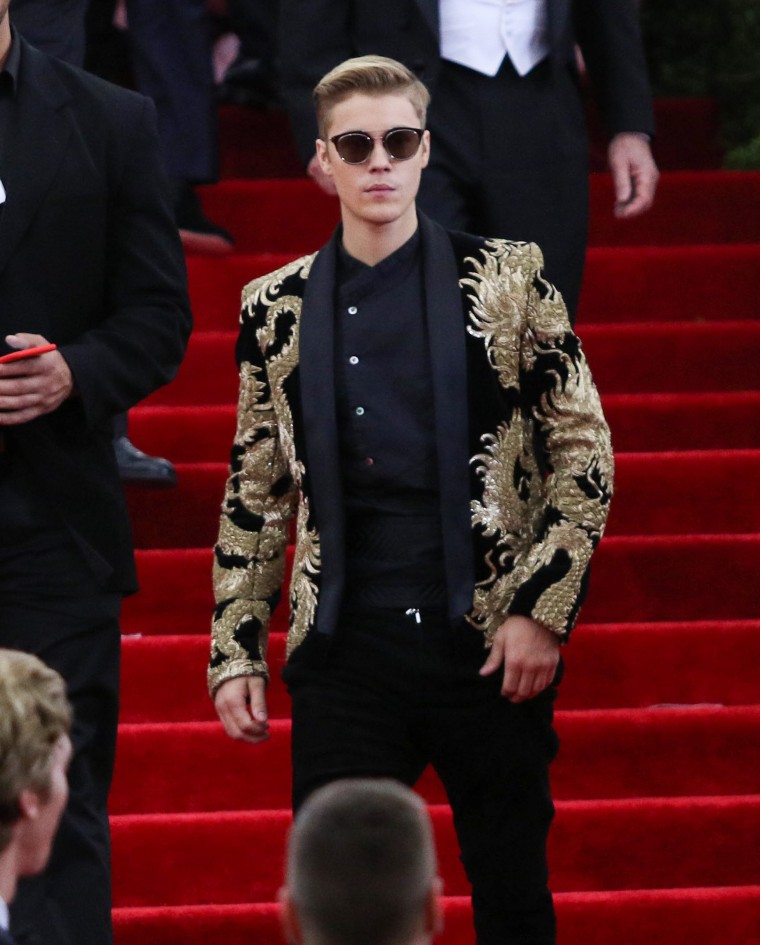 Justin Bieber leaves the Costume Institute Benefit Gala at Metropolitan Museum of Art on May 04, 2015 in New York City.