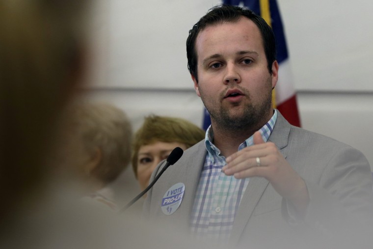 Josh Duggar, executive director of FRC Action, speaks in favor the Pain-Capable Unborn Child Protection Act at the Arkansas state Capitol in Little Rock, Ark., Aug. 29, 2014. (Photo by Danny Johnston/AP)