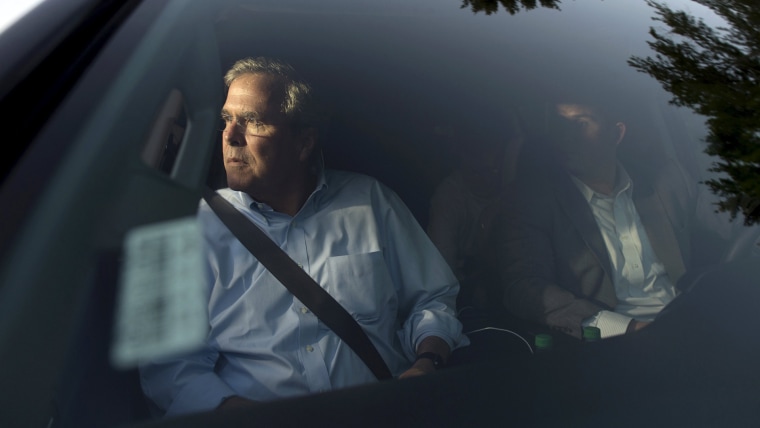 Republican presidential candidate Jeb Bush leaves following a town hall gathering at Turbocam International in Barrington, N.H., Aug. 7, 2015. (Photo by Gretchen Ertl/Reuters)