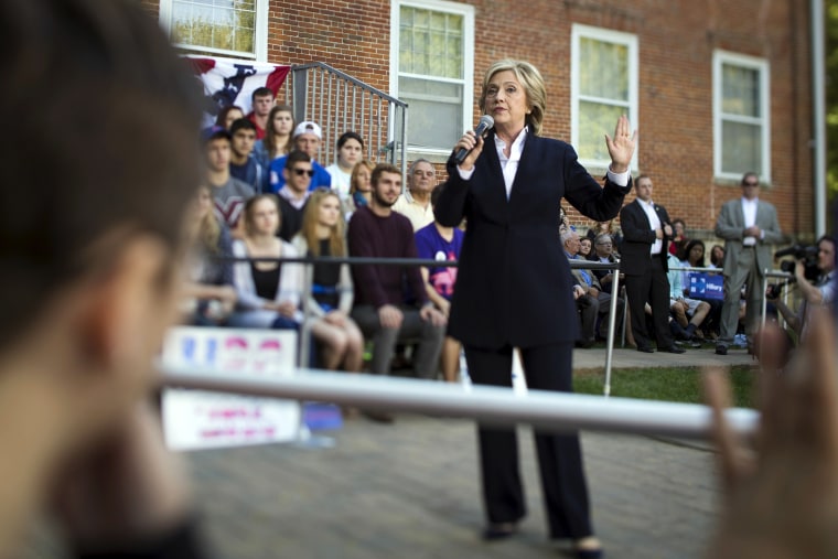 U.S. Democratic presidential candidate Hillary Clinton speaks during a community forum campaign event at Cornell College in Mt Vernon, Iowa, Oct. 7, 2015. (Photo by Scott Morgan/Reuters)